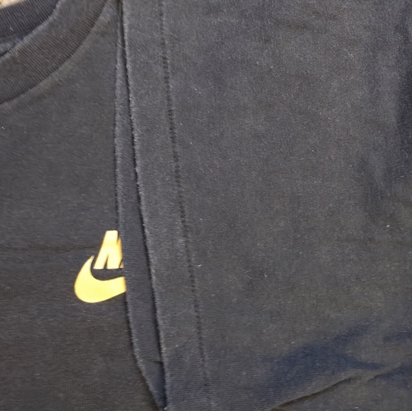 Nike - Picture 4 of 4